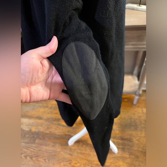 LuluLemon Wrap It Up Sweater - Picture 7 of 8